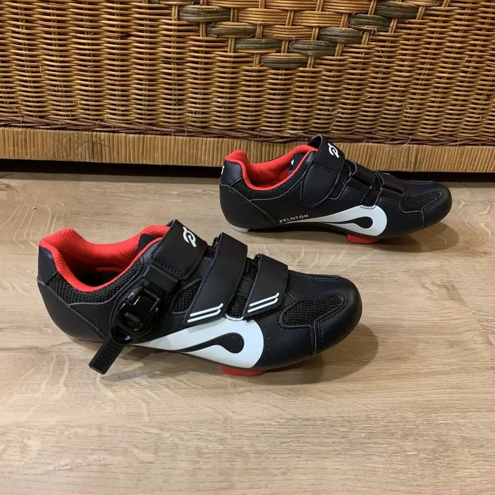 Peloton Cycling Shoes Size 39 Mens 6 / Womens 8 Black W/ Delta Compatible Cleats